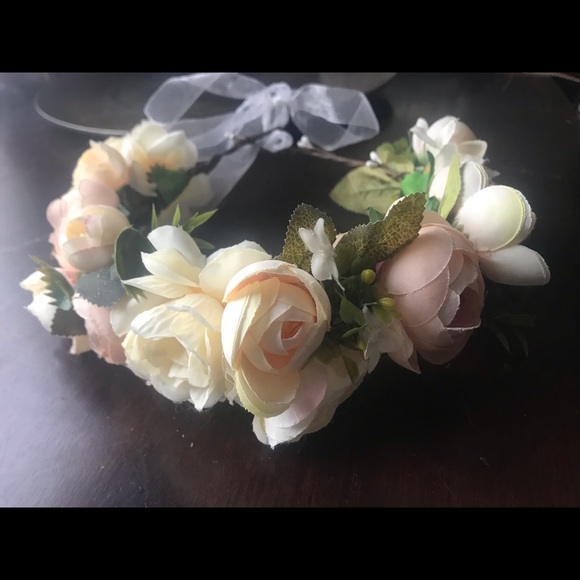 Dress and headband - Picture 2 of 2